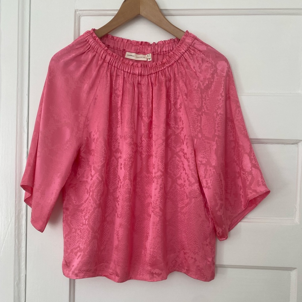 InWear Dulean satin romantic feminine pink blouse